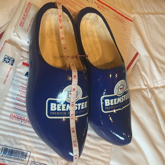 BEEMSTER premium Dutch cheese blue promotional wooden clogs Dutch cheese clogs - Picture 11 of 13